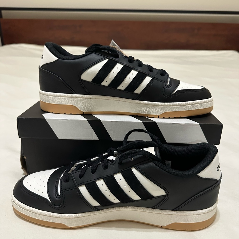 Adidas Men's Black and White Break Start Sneakers
